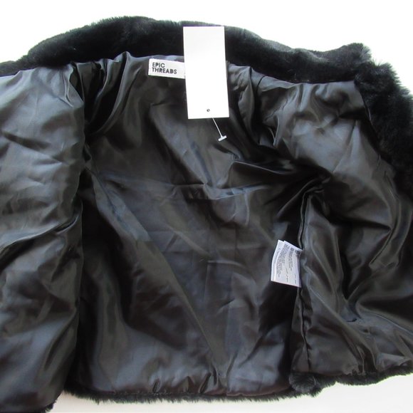 Long Sleeve Black Faux Fur Shrug Crop Dressy Jacket NWT - Picture 13 of 16